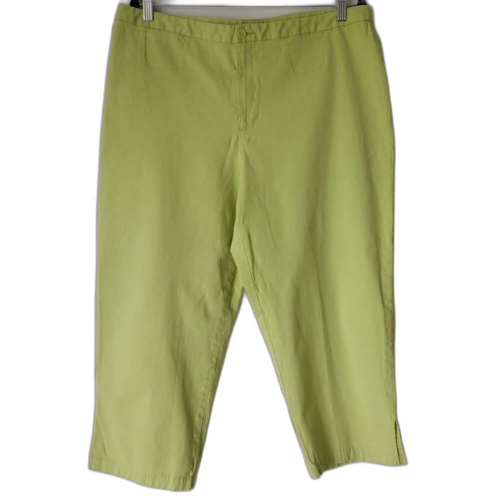 Liz Claiborne Women's Audra Pants Capri Size 16 Light Green Light Academia